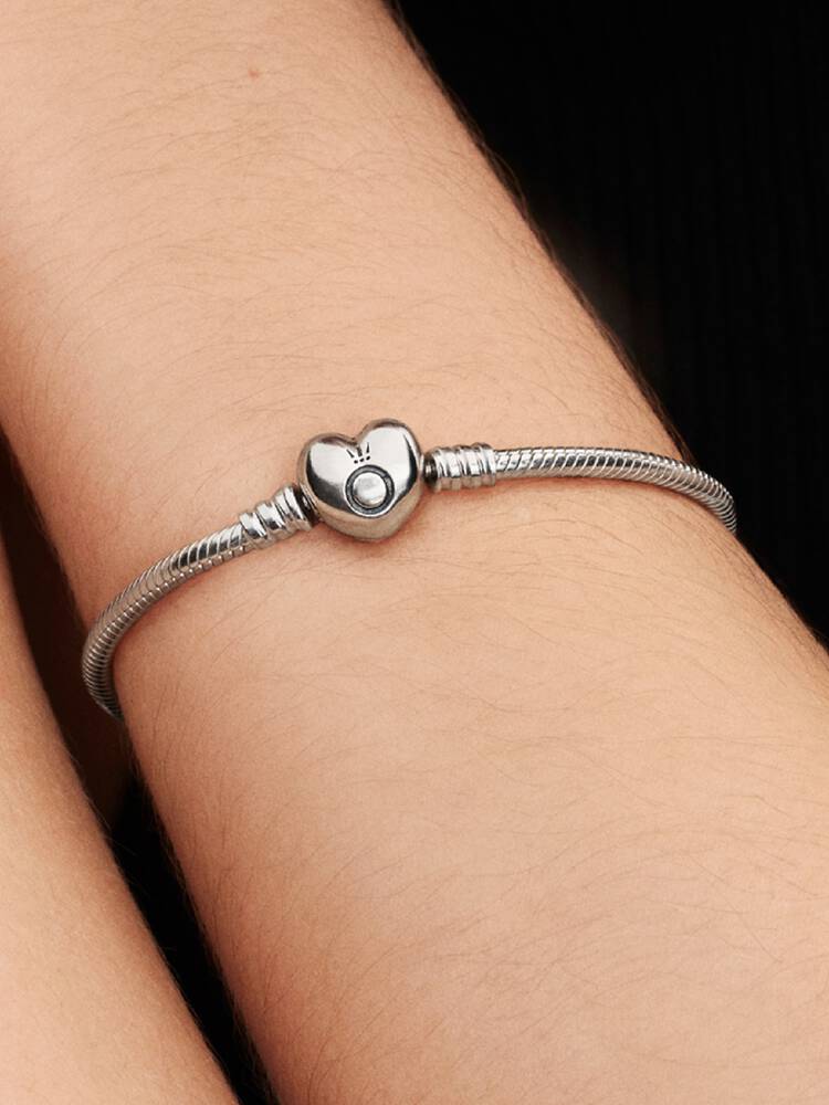 Pulsera cadena de serpiente con broche de corazón